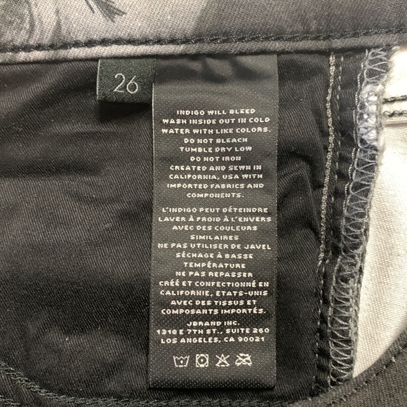 J Brand Mid Rise Cropped Skinny Jeans, Black with Gray & White Floral Design, 26 - Picture 12 of 16